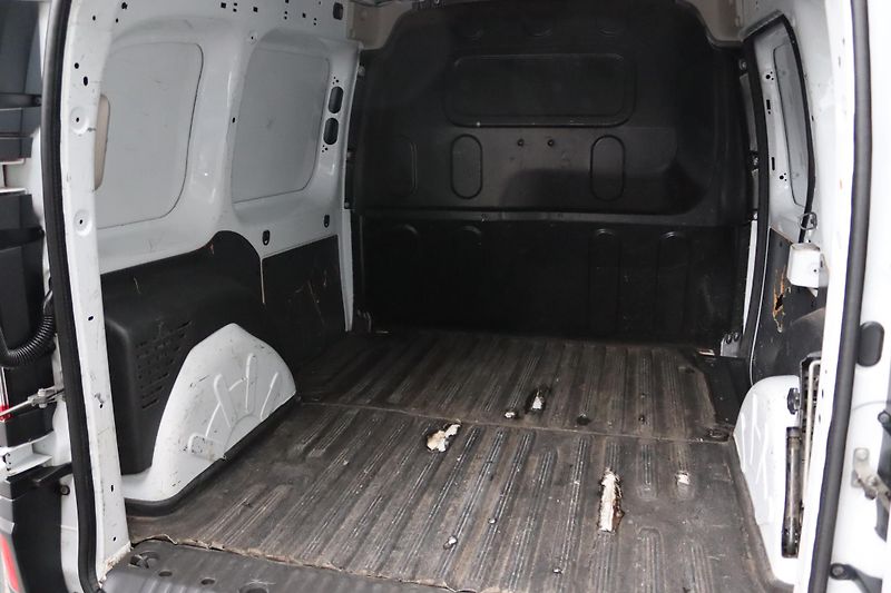Renault Kangoo 1.5DCI 55kW ČR DPH - fotka 31 z 40