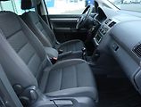 Volkswagen Touran (2007) Trendline 1.9 TDI, 7 míst - náhled 9