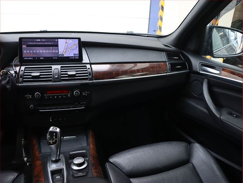 BMW X5 (2009) xDrive30d, 4X4, Automat, Navi - fotka 8 z 16