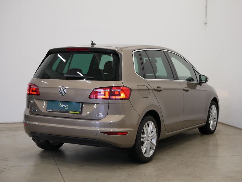 Volkswagen Golf Sportsvan - fotka 2 z 26