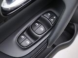 Nissan Qashqai 1,3 DiG-T Acenta CZ 1.Maj - náhled 15