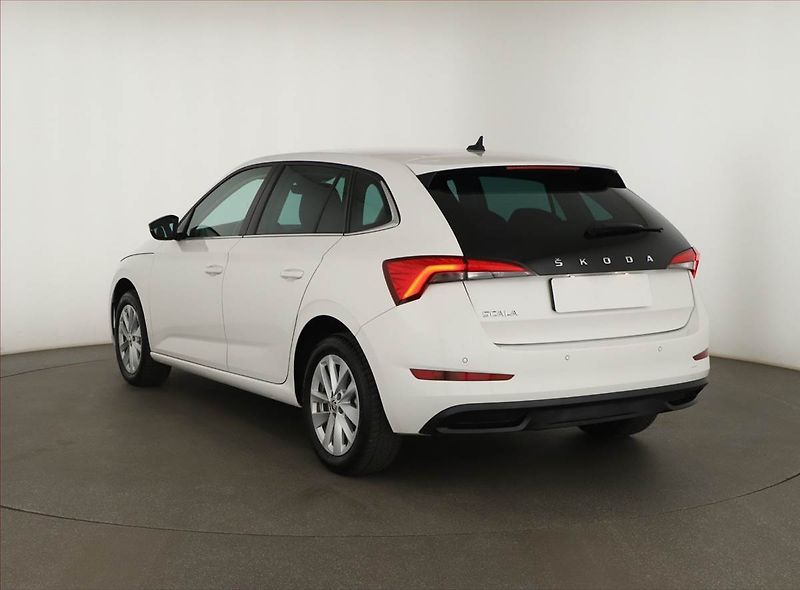Škoda Scala (2023) Style 1.0 TSI, ČR,1.maj - fotka 4 z 16