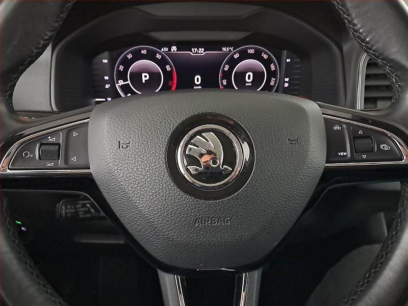 Škoda Karoq (2018) Style Plus 1.0 TSI, Automat - fotka 24 z 26
