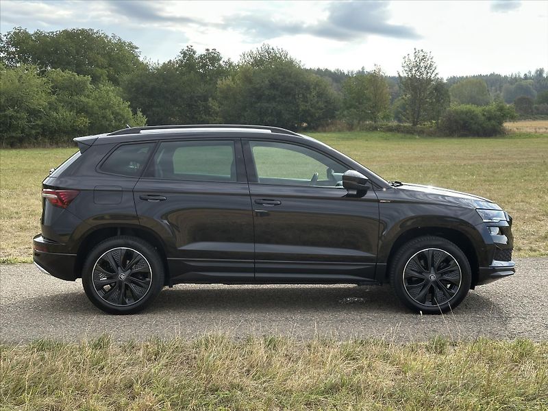 Škoda Karoq 2,0 TDI Sportline 4x4 DSG 1.ma - fotka 8 z 44