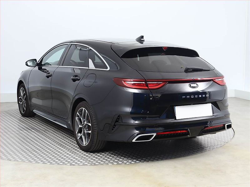 Kia Pro_Ceed (2020) GT-Line 1.4 T-GDI, ČR,1.maj - fotka 4 z 19