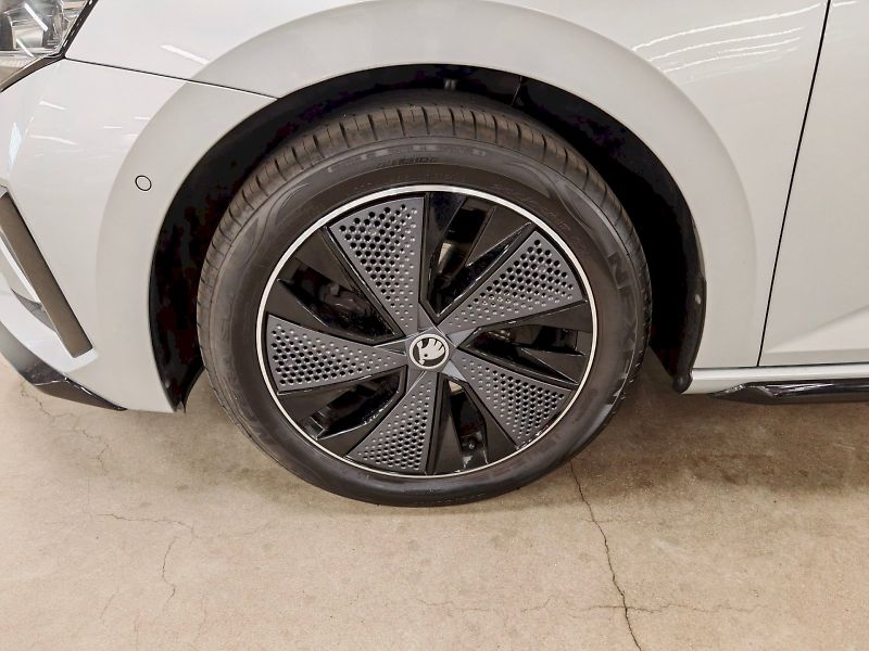 Škoda Scala (2025) 1.5 TSI 110 kW DSG Monte Carlo - fotka 30 z 30