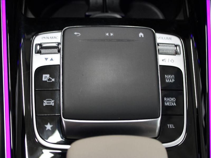Mercedes-Benz Třídy B 2,0 220 140KW 1.maj, CZ, zánov - fotka 28 z 33