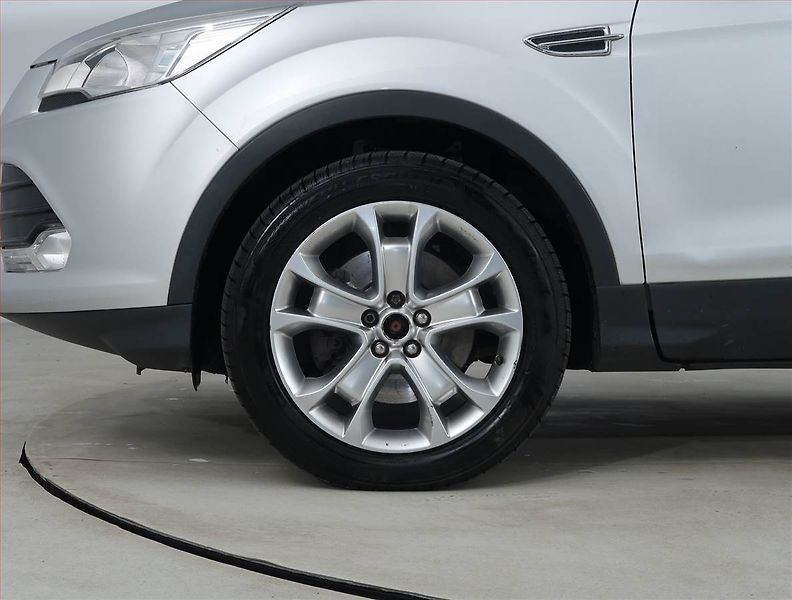 Ford Kuga (2014) 2.0 TDCi, Serv.kniha, Tempomat - fotka 14 z 18