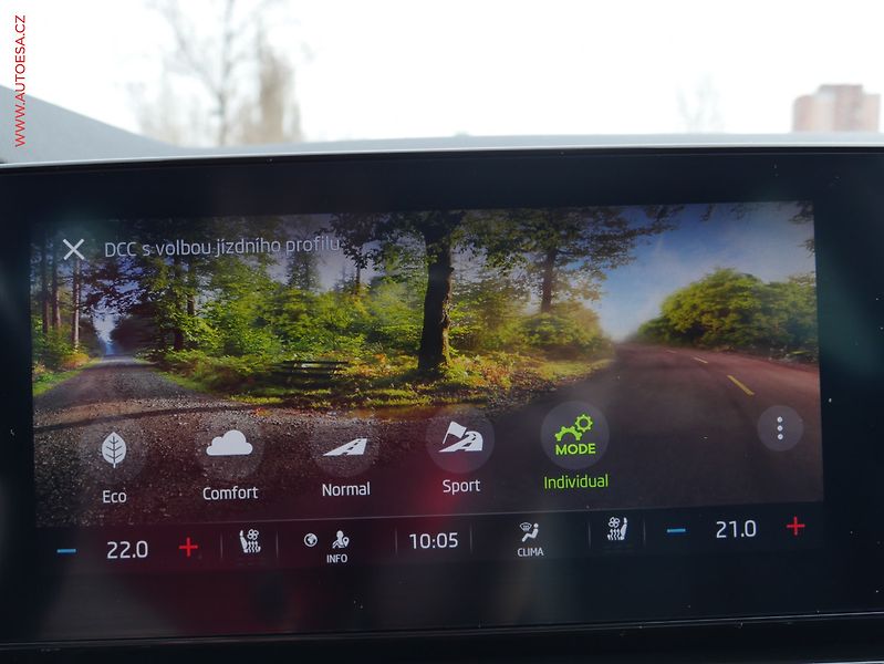 Škoda Octavia (2020) 2.0 TDi, Style, DSG, LED - fotka 19 z 29