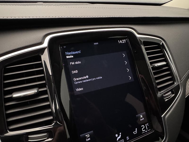 Volvo XC90 B5 AWD INSCRIPTION AUT CZ - fotka 43 z 55