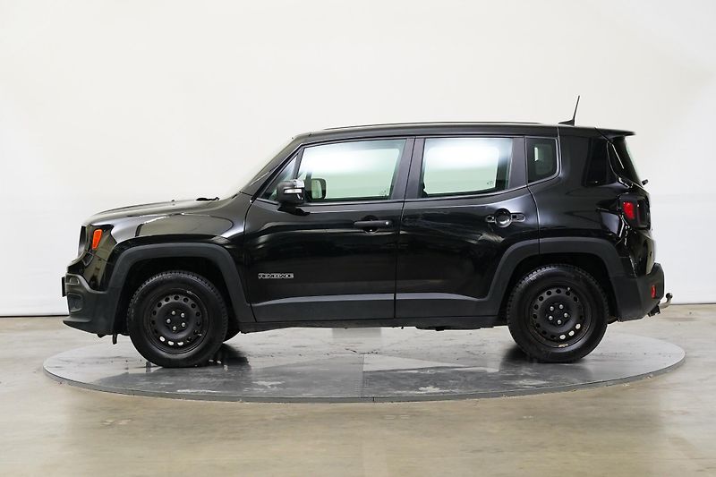 Jeep Renegade - fotka 3 z 22