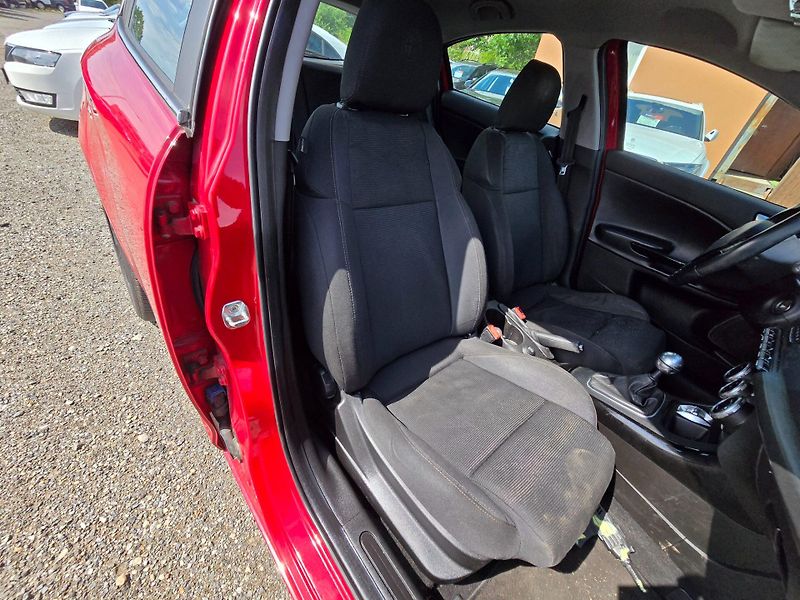 Alfa Romeo Giulietta (2011) 1.4T Exclusive - fotka 20 z 22