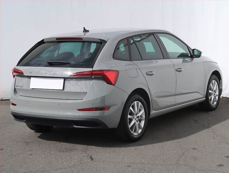 Škoda Scala (2021) Ambition 1.0 TSI, Serv.kniha - fotka 5 z 18
