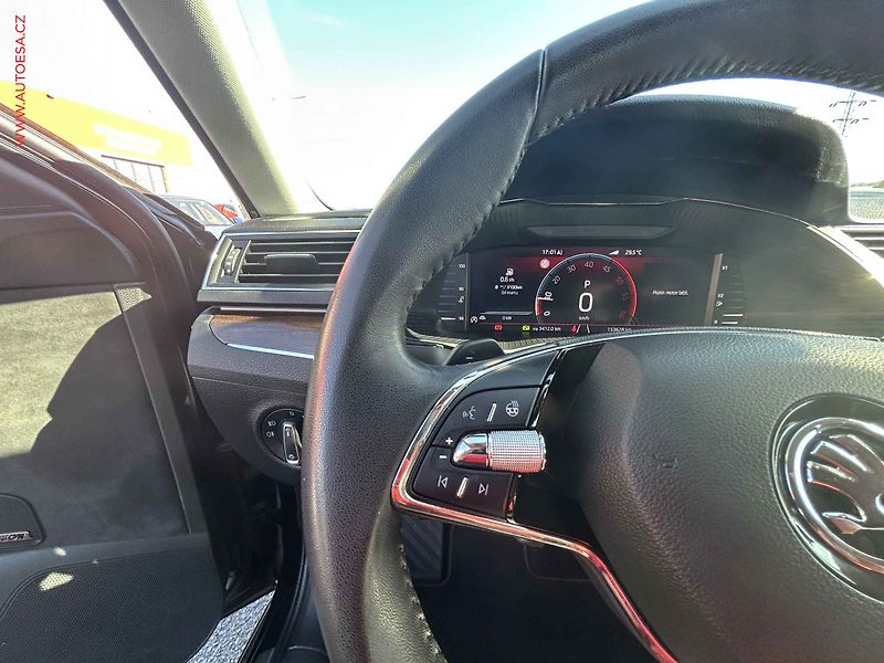 Škoda Superb (2022) 20TDi 4X4, ČR, Scout, DSG - fotka 18 z 20