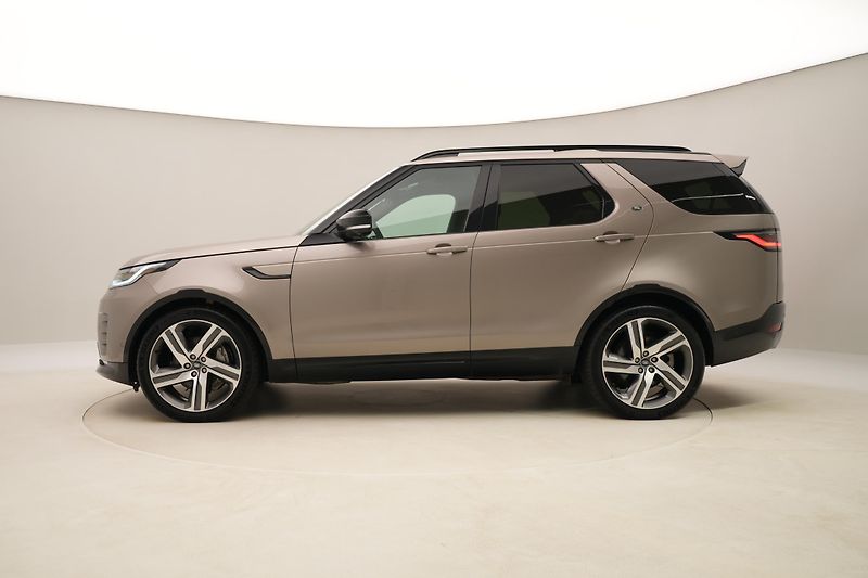 Land Rover Discovery D300 HSE R-DYNAMIC AWD AUT 7m - fotka 9 z 60