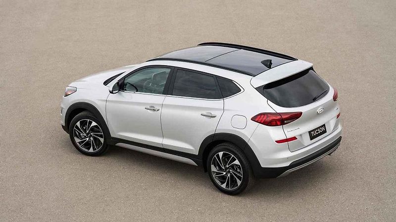 Hyundai Tucson.