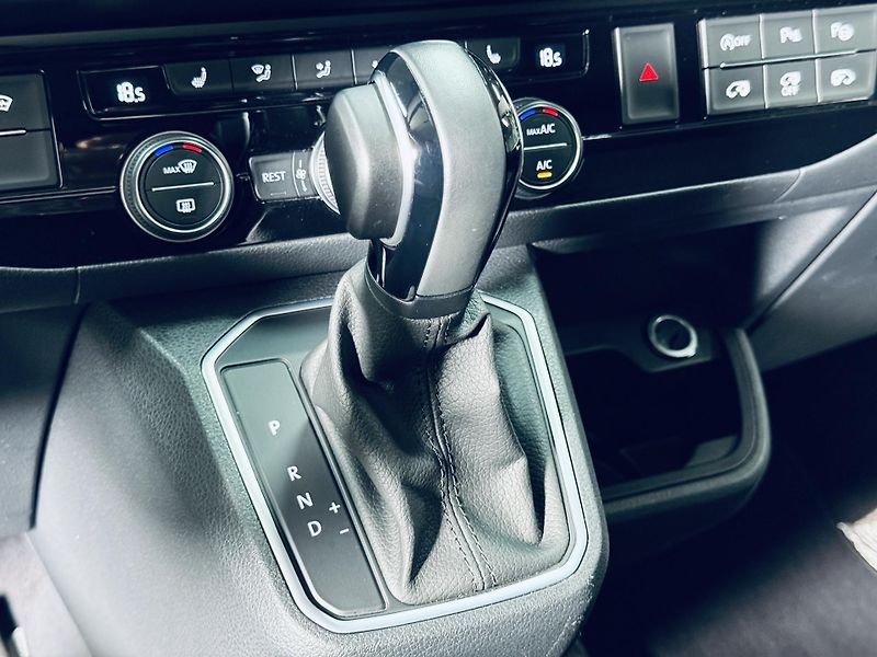 Volkswagen Multivan (2023) 6.1*4x4*DSG*ZÁRUKA.02/27 - fotka 22 z 40