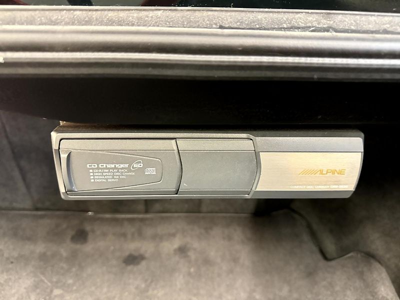 Mercedes-Benz Ostatní 500E W124  - fotka 17 z 18