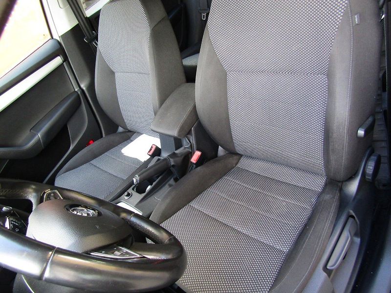 Škoda Octavia (2014) 1.6 TDI 77kW - fotka 20 z 40
