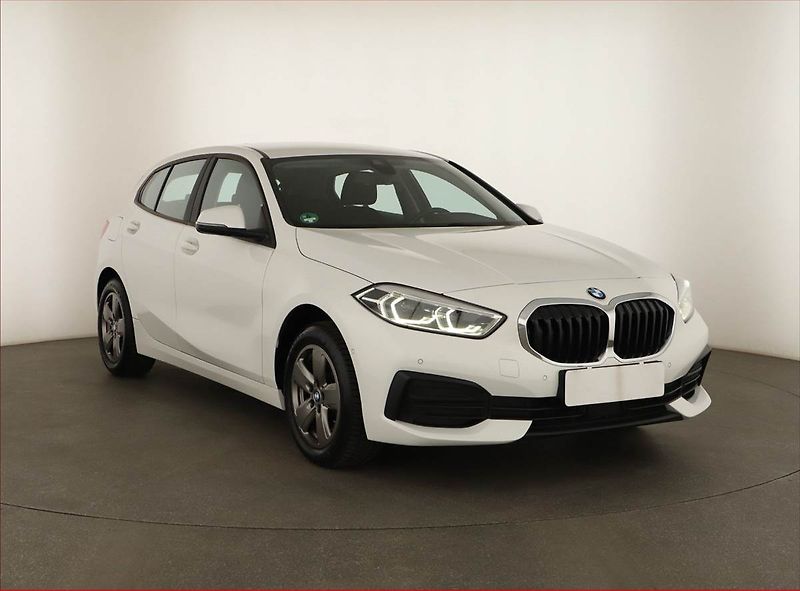 BMW Řada 1 (2022) Advantage 118i - fotografie inzerátu