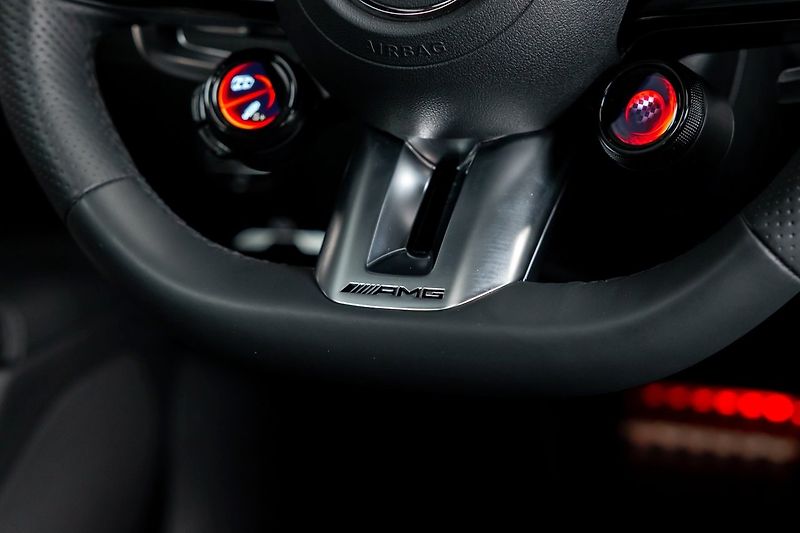 Mercedes-Benz AMG GT 63 4M+ AMG Premium+ HuD Burm P - fotka 20 z 30