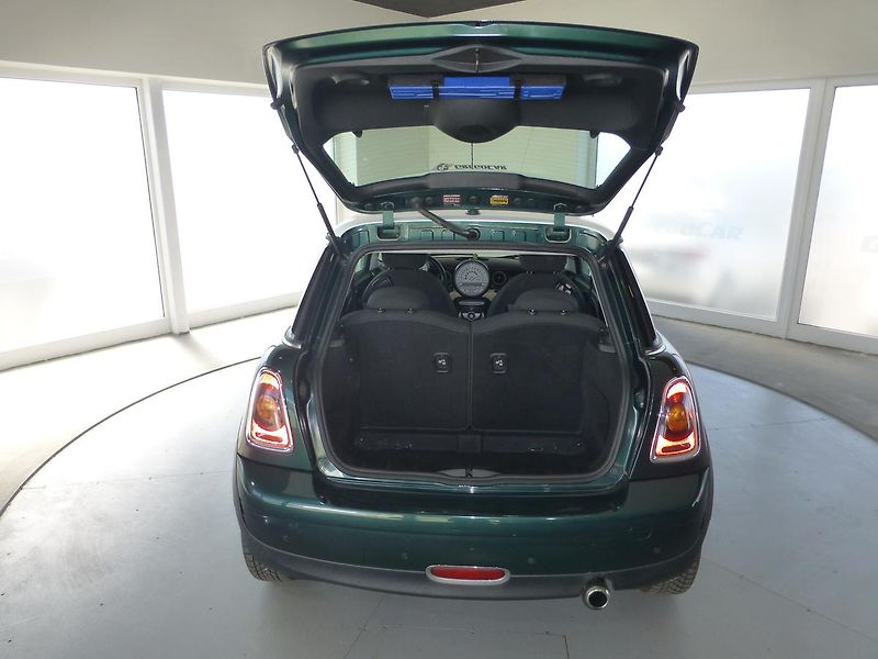 Mini One (2009) 1,4i-70KW*KLIMA*ALUKOLA* - fotka 18 z 20