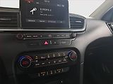 Kia Ceed (2018) 1.4 T-GDI, Automat, Serv.kniha - náhled 12