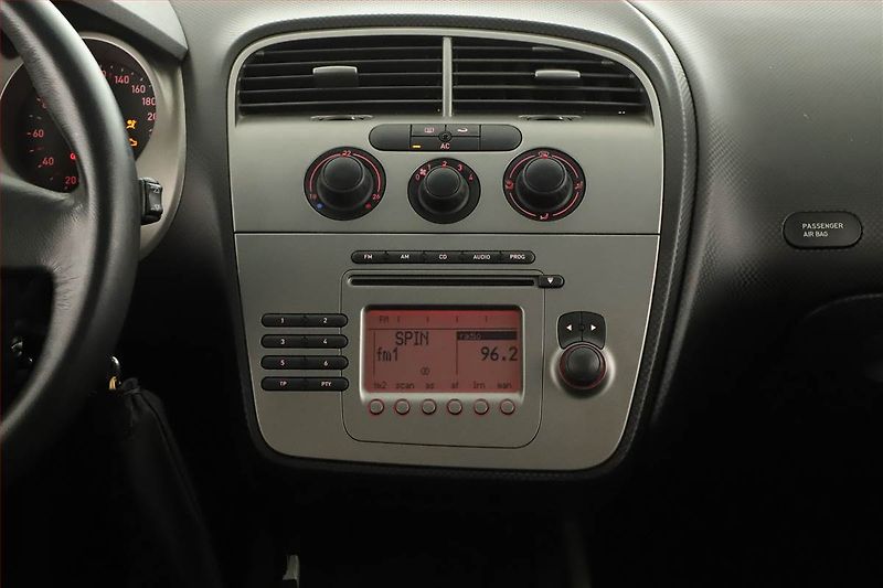 Seat Toledo (2006) 1.9 TDI, ČR,1.maj, Tempomat - fotka 9 z 15