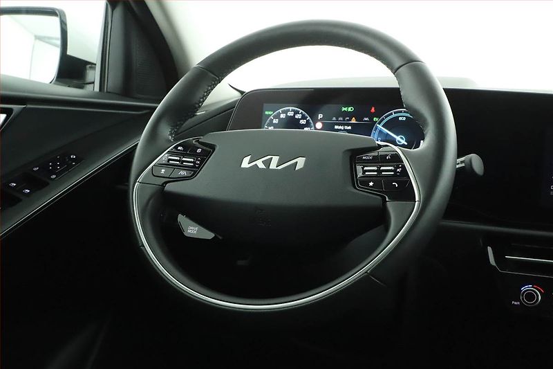 Kia Niro (2022) Plug-in Hybrid - fotka 20 z 21