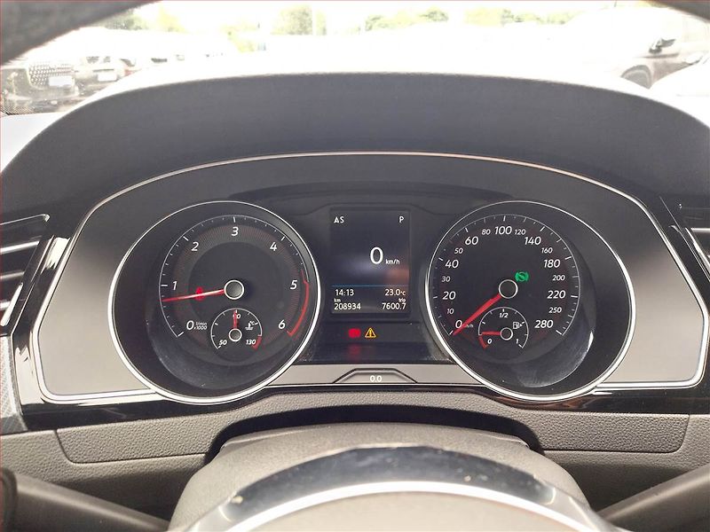 Volkswagen Arteon (2020) R-line 2.0 TDI - fotka 11 z 16