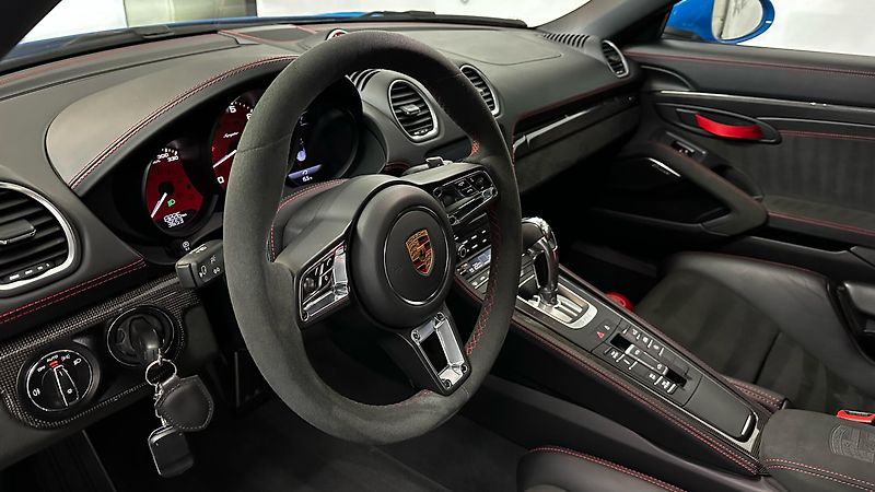 Porsche Boxster 718 SPYDER / ZÁRUKA - fotka 41 z 58
