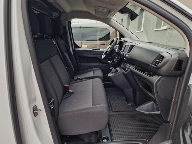 Opel Vivaro 1.5 CDTI 88kW,původ ČR,1.Maj. - fotka 14 z 50