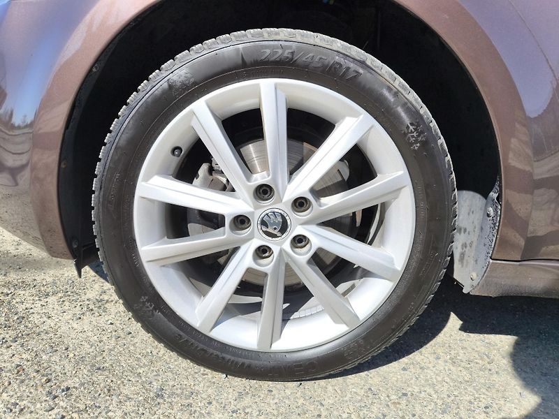Škoda Octavia (2014) 1,6TDI DSG STYLE*VELKÝ SERVIS* - fotka 9 z 58