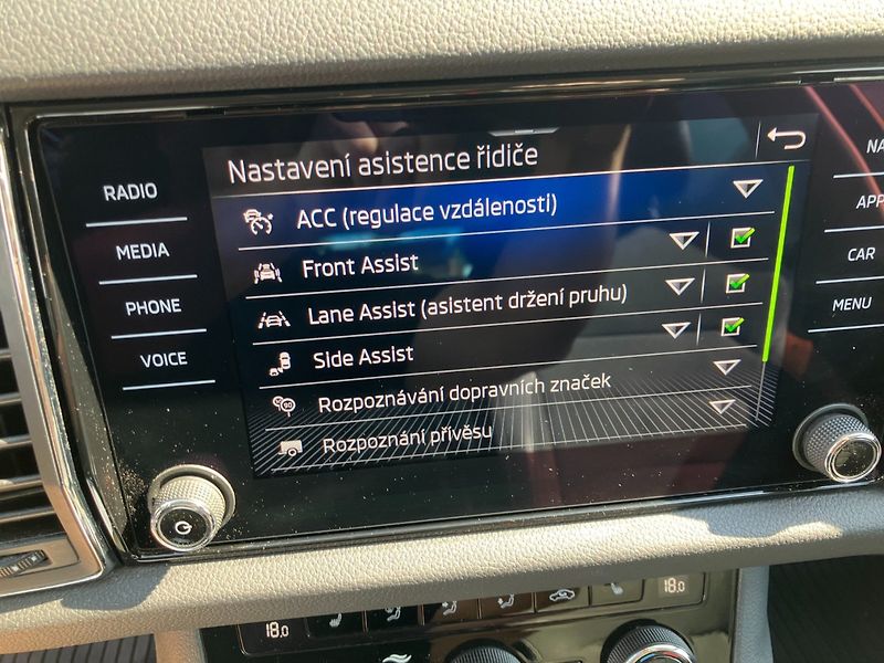 Škoda Kodiaq (2021) 2.0TDI 147kW STYLE DSG 4X4 WEB - fotka 27 z 35