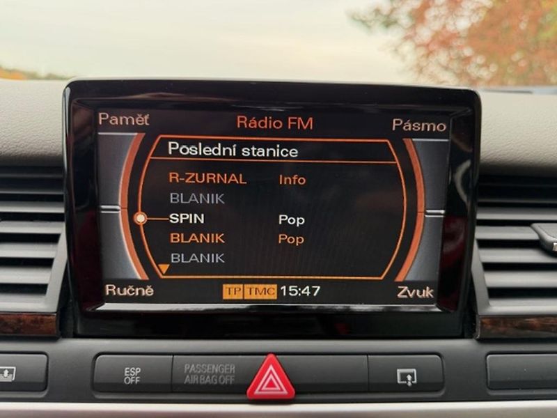 Audi A8 A8 L 4.2 FSI V8, quattro 257kW - fotka 38 z 47