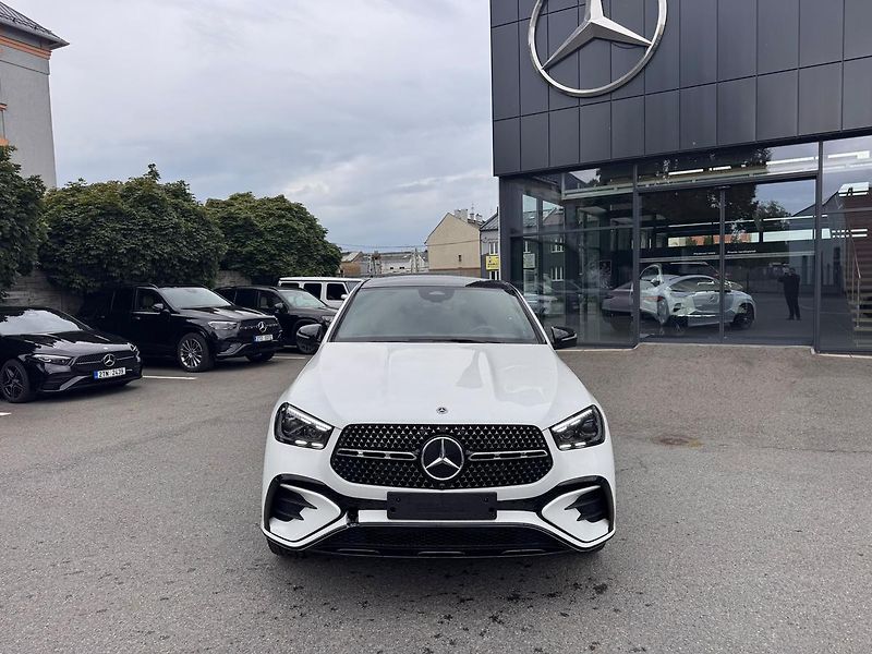 Mercedes-Benz GLE (2026) 450 d 4MATIC kupé - fotka 2 z 25
