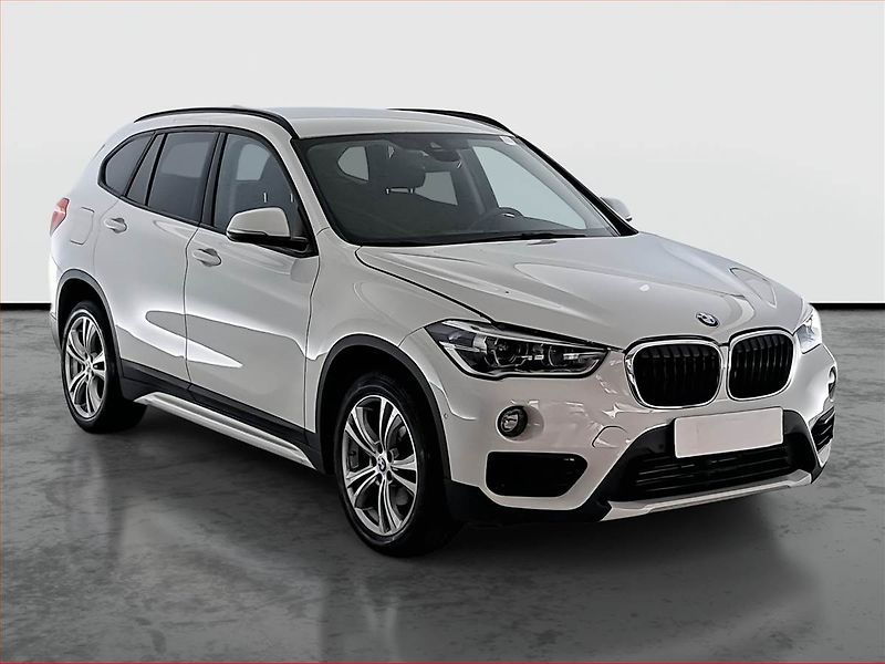 BMW X1 (2019) sDrive18i, Automat, Navi - fotografie inzerátu