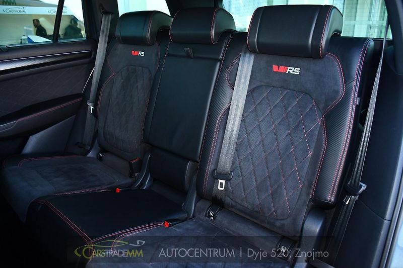 Škoda Kodiaq RS 2,0TDi VIRTUAL PANOR 2xALU  - fotka 15 z 56