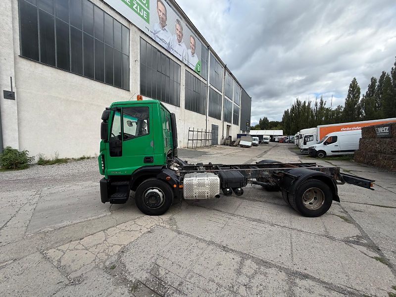 Iveco Eurocargo (2015) EUROCARGO 120E19,E6,KONTEJNER - fotka 3 z 16