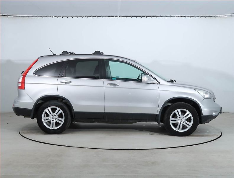 Honda CR-V (2011) 2.2 i-DTEC, 4X4 - fotka 6 z 16
