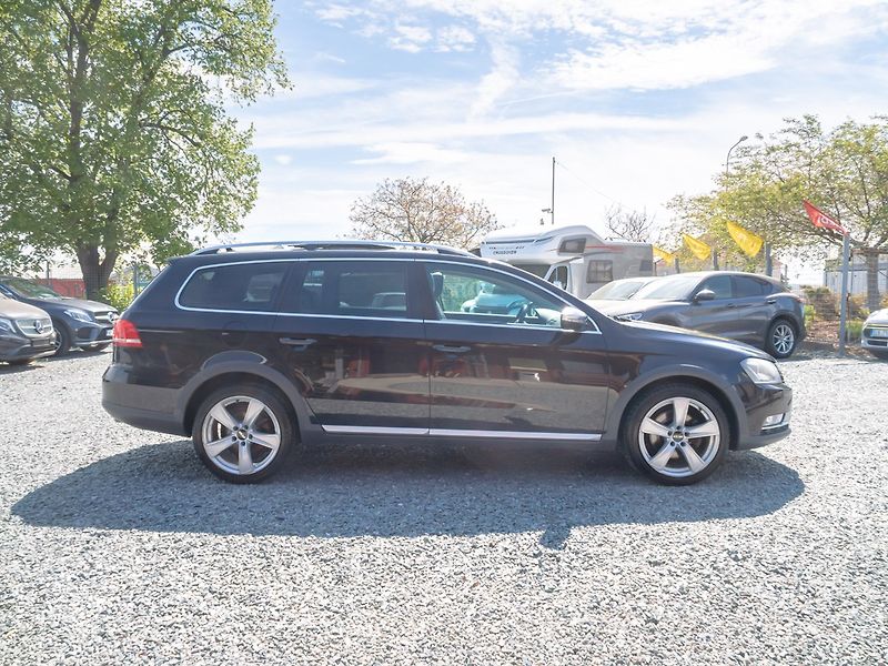 Volkswagen Passat (2012) 2.0TDI 125KW ALLTRACK - fotka 4 z 49