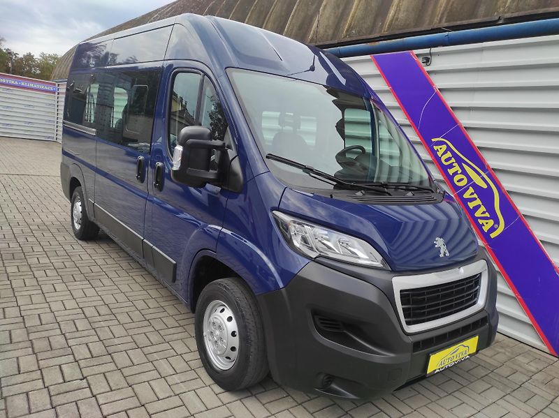 Peugeot Boxer 2,2BlueHDi 9 míst, L2H2, Tažné - fotografie inzerátu