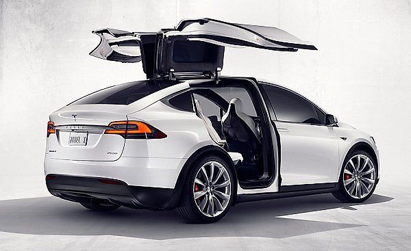 Tesla Model X.