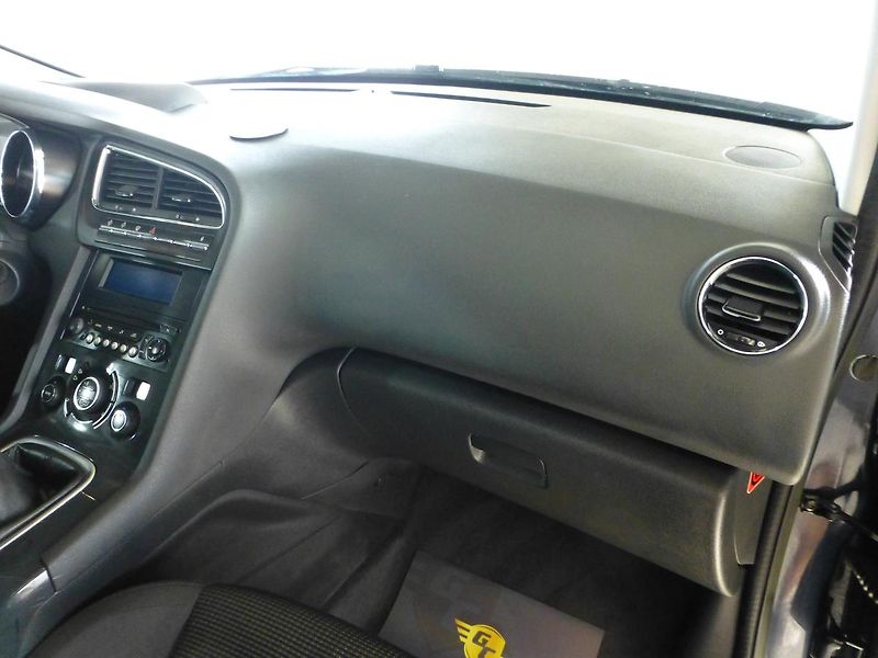 Peugeot 5008 (2013) 2,0HDI-110KW**PANORAMA**VYHŘ.S - fotka 23 z 34