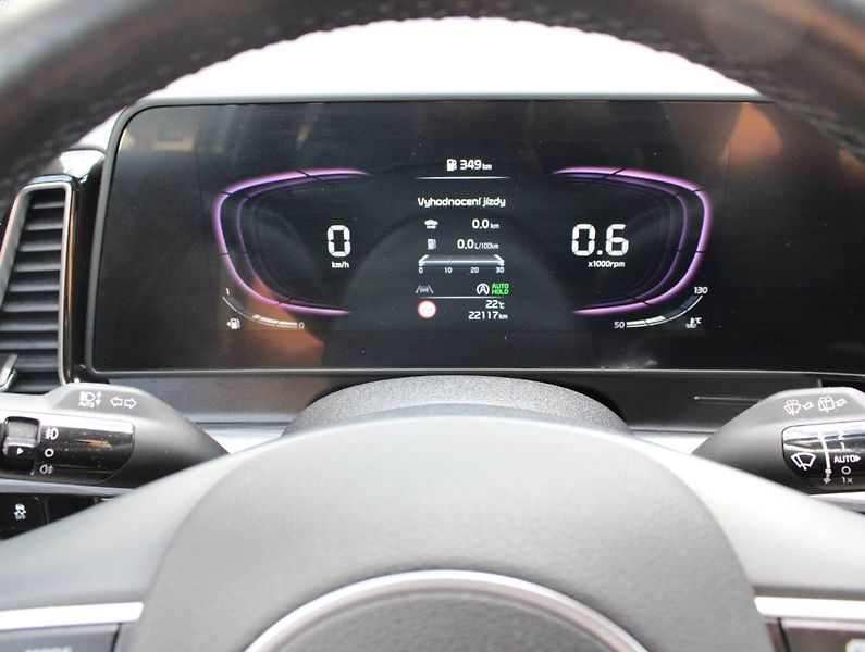 Kia Sportage (2023) 1.6 T-GDI 110kW Exlusive manuá - fotka 8 z 31