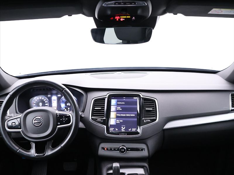 Volvo XC90 2,0 D5 173 kW AWD Momentum DPH - fotka 31 z 39