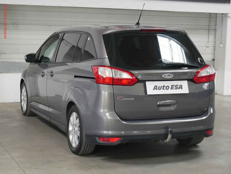 Ford Grand C-MAX (2011) 1.6 CDTi - fotka 4 z 19