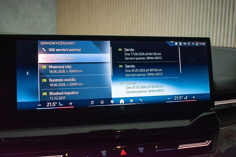 BMW Řada 5 540d xDrive ///M*HK*ČR*ZÁRUKA - fotka 34 z 55