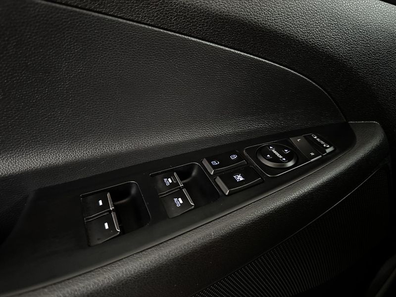 Hyundai Tucson (2018) 1.6 CRDI 85 KW -CZ- 1.Majitel - fotka 16 z 21