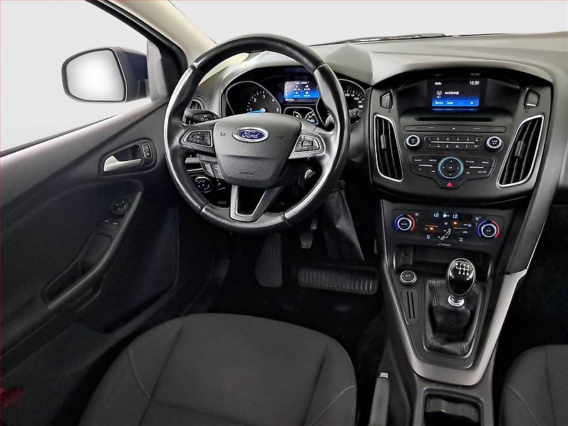 Ford Focus (2016) 1.5 TDCi, Tempomat - fotka 7 z 14